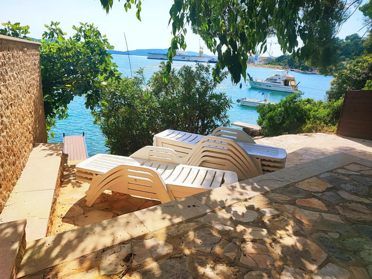 Villa Penava, Private Beach, Pool And 7Min To Трогир Екстериор снимка