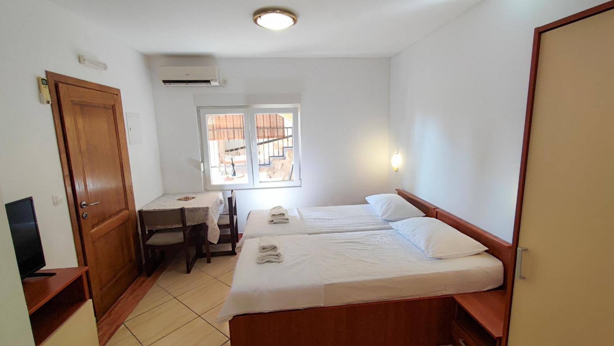 Villa Penava, Private Beach, Pool And 7Min To Трогир Стая снимка