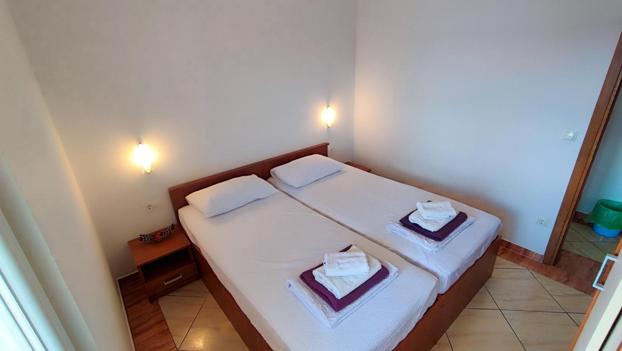 Villa Penava, Private Beach, Pool And 7Min To Трогир Стая снимка