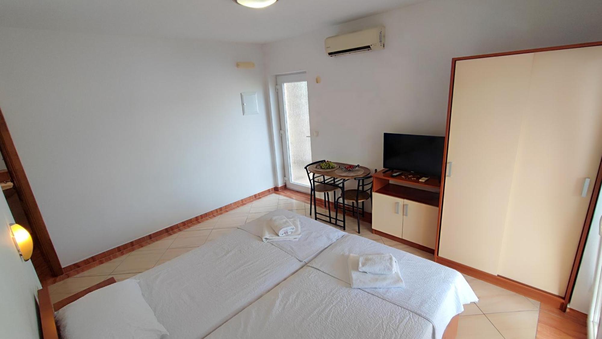 Villa Penava, Private Beach, Pool And 7Min To Трогир Стая снимка