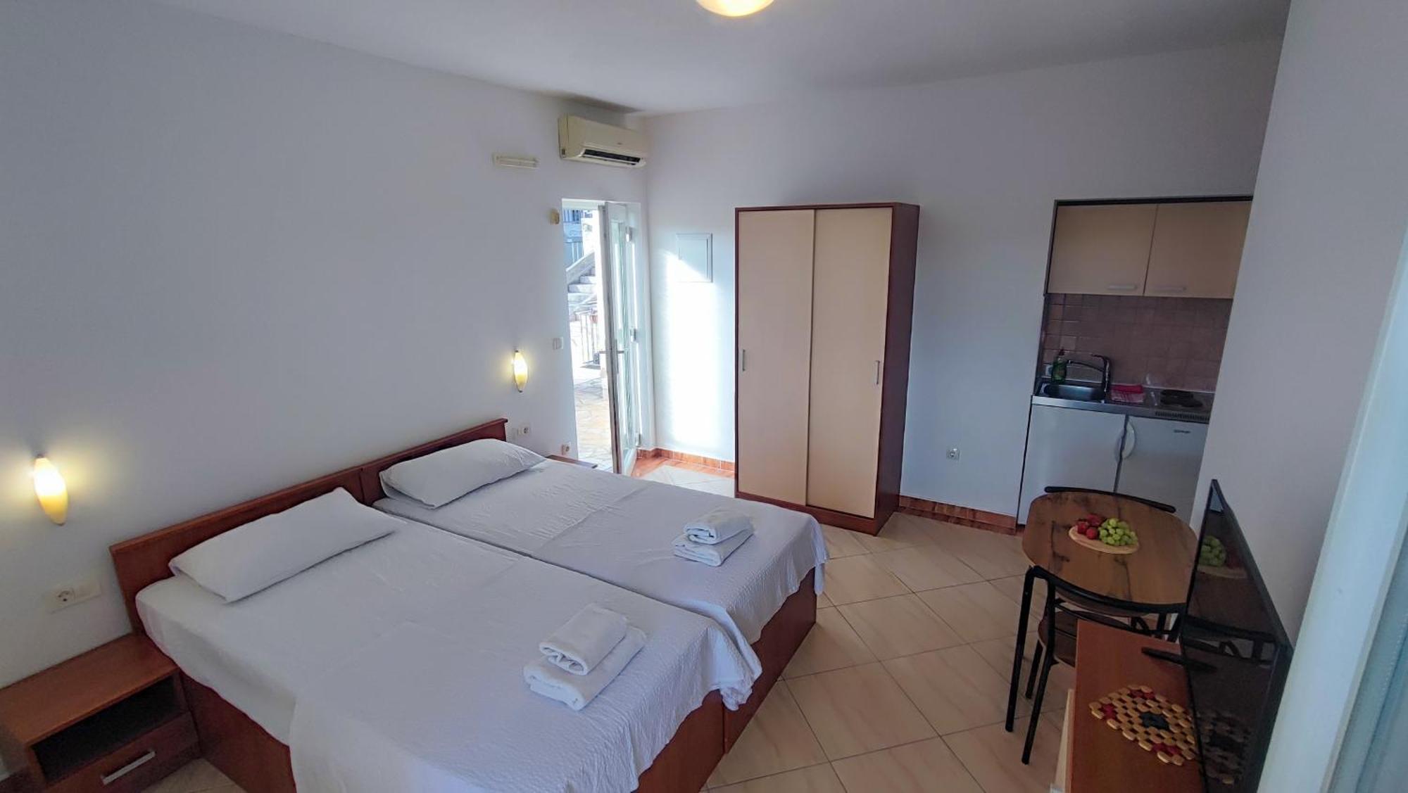 Villa Penava, Private Beach, Pool And 7Min To Трогир Стая снимка
