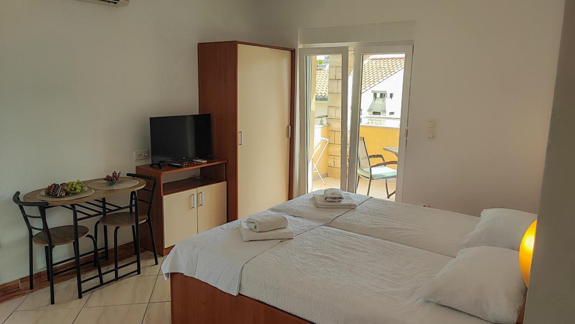 Villa Penava, Private Beach, Pool And 7Min To Трогир Стая снимка