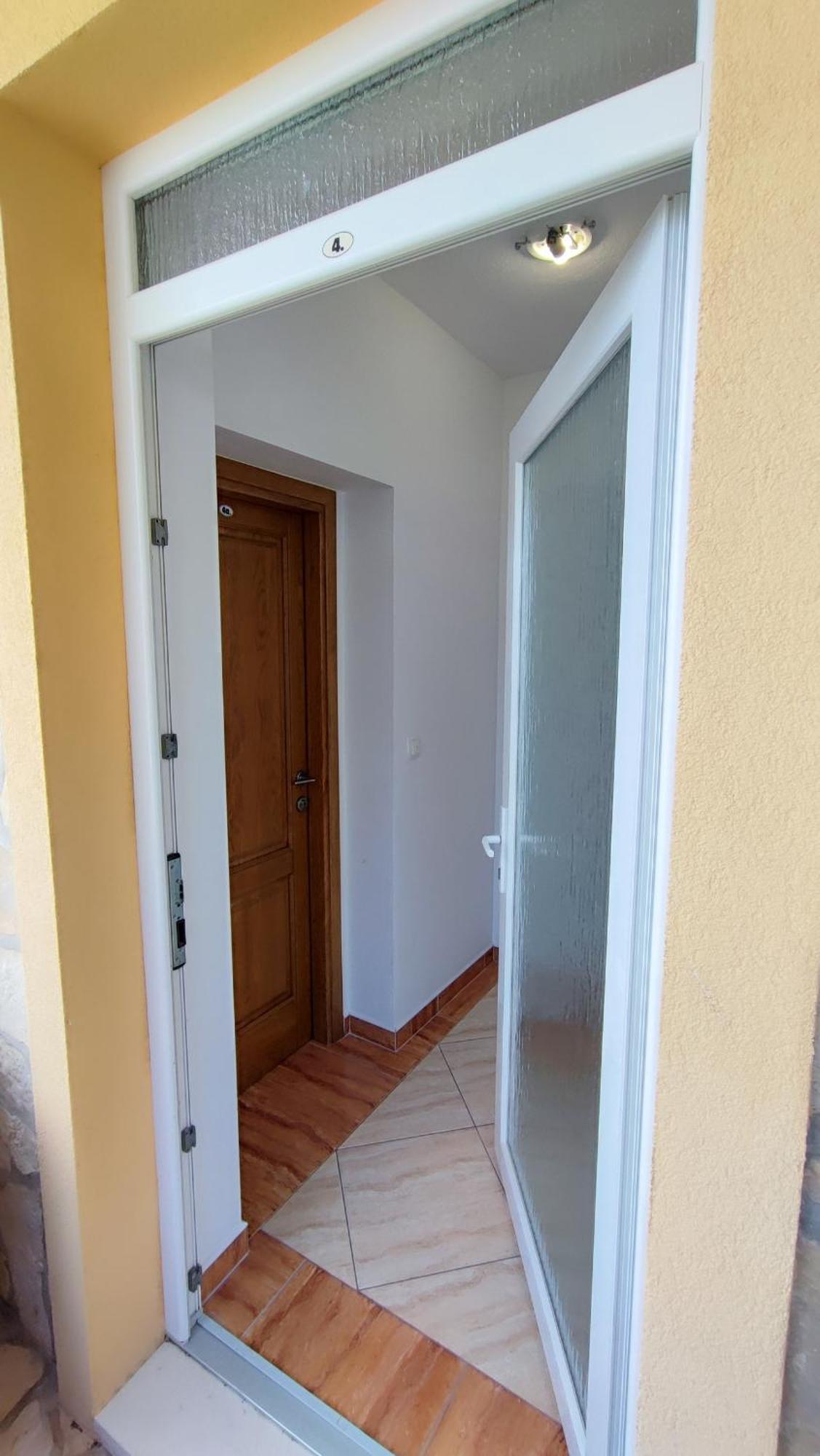 Villa Penava, Private Beach, Pool And 7Min To Трогир Стая снимка