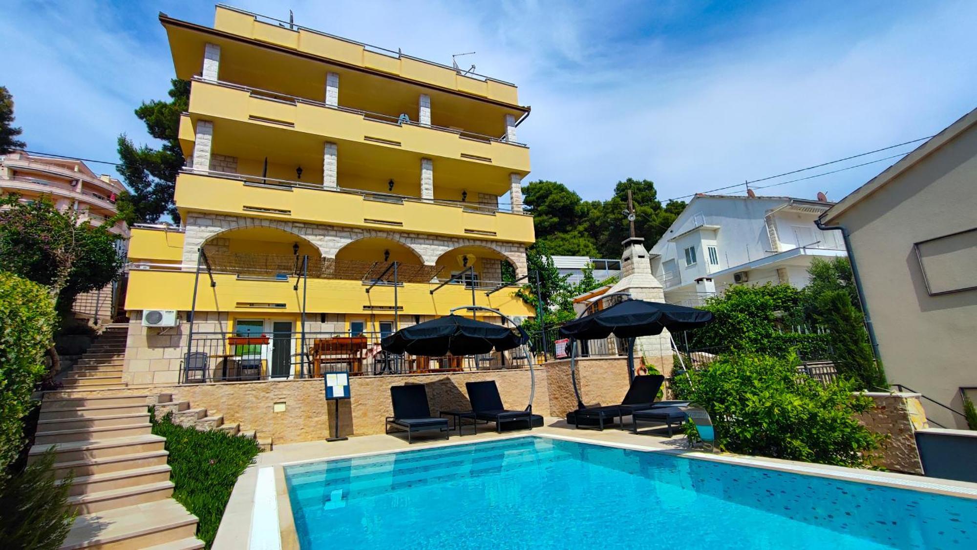 Villa Penava, Private Beach, Pool And 7Min To Трогир Екстериор снимка