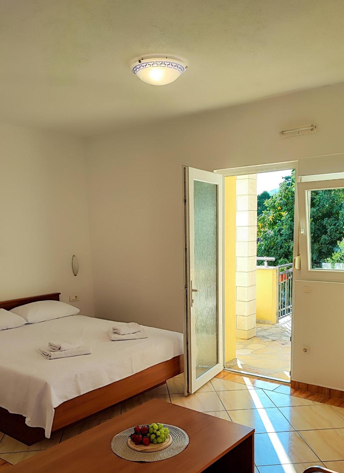 Villa Penava, Private Beach, Pool And 7Min To Трогир Стая снимка